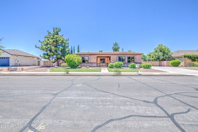 19865 E AUGUSTUS Avenue, Queen Creek, AZ 85142