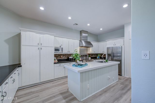 19865 E AUGUSTUS Avenue, Queen Creek, AZ 85142