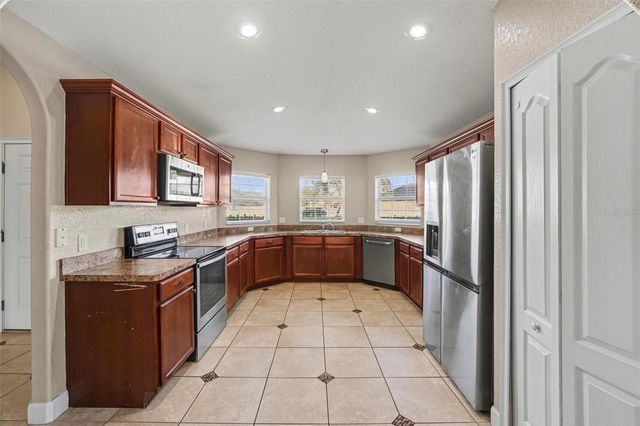 803 AUBURN PRESERVE BOULEVARD, Auburndale, FL 33823