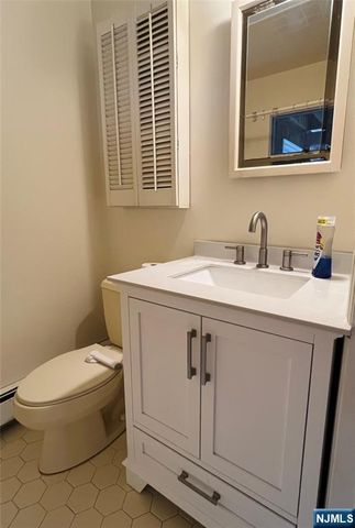 161 McKinley Place, Ridgewood, NJ 07450