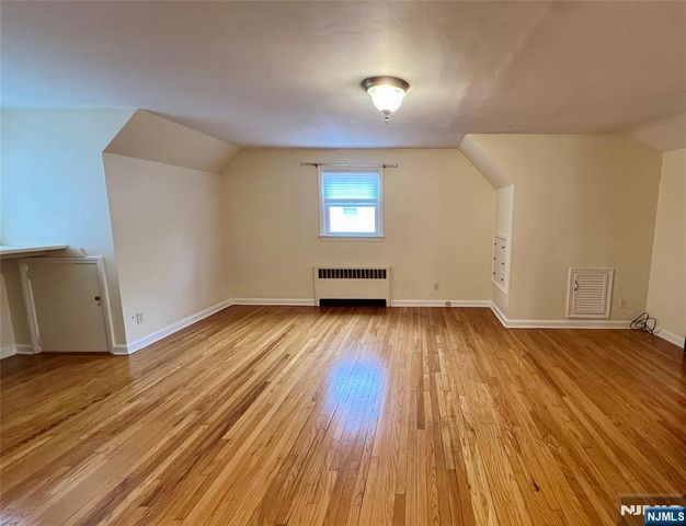 161 McKinley Place, Ridgewood, NJ 07450
