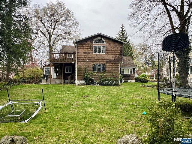 161 McKinley Place, Ridgewood, NJ 07450