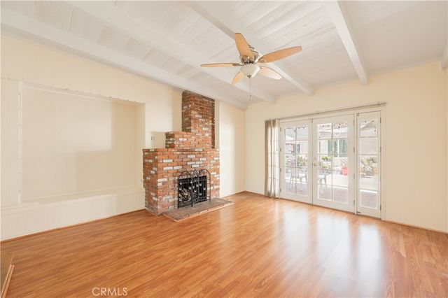 15439 Hart Street, Van Nuys, CA 91406