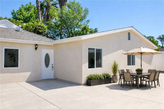 15439 Hart Street, Van Nuys, CA 91406