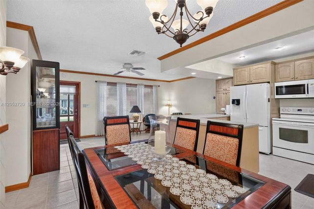 6361 Scott Street, Hollywood, FL 33024