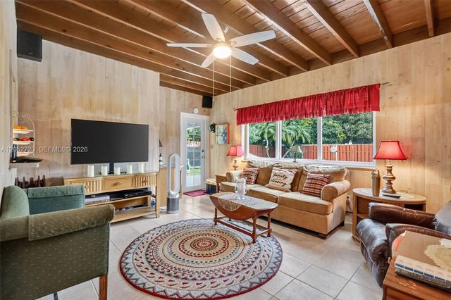 6361 Scott Street, Hollywood, FL 33024