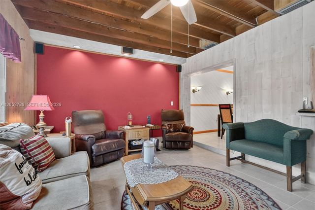 6361 Scott Street, Hollywood, FL 33024