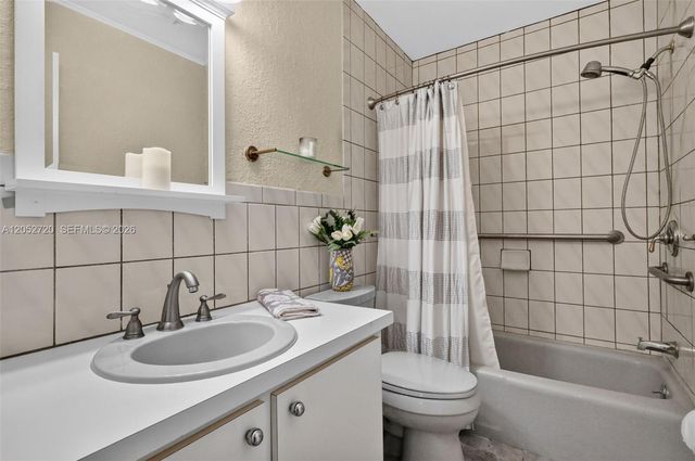 6361 Scott Street, Hollywood, FL 33024