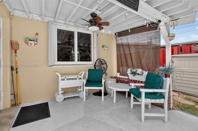 6361 Scott Street, Hollywood, FL 33024