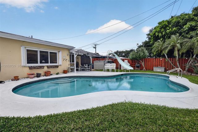 6361 Scott Street, Hollywood, FL 33024