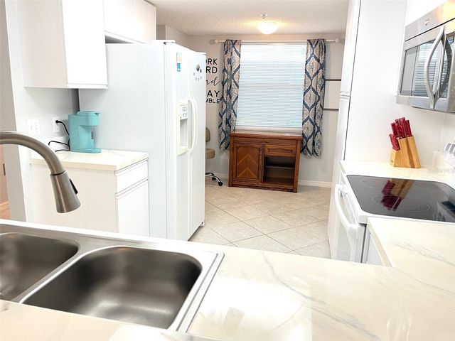 6507 STONE RIVER ROAD 210, Bradenton, FL 34203