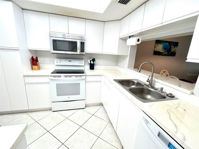 6507 STONE RIVER ROAD 210, Bradenton, FL 34203