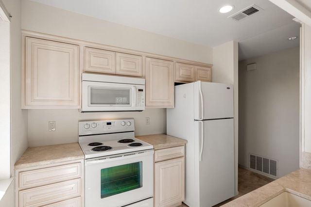 121 Quail Run Court, Del Rey Oaks, CA 93940