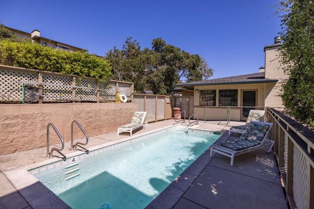 121 Quail Run Court, Del Rey Oaks, CA 93940