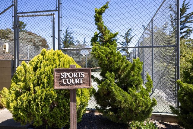 121 Quail Run Court, Del Rey Oaks, CA 93940