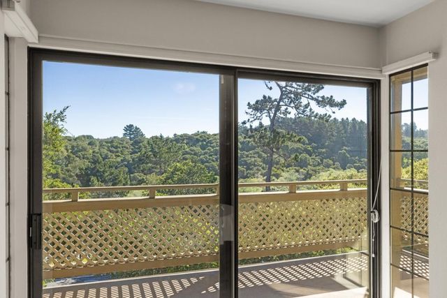 121 Quail Run Court, Del Rey Oaks, CA 93940