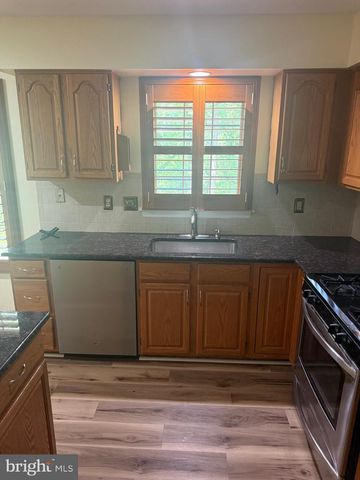 5404 LAKEVALE TER, Bowie, MD 20720