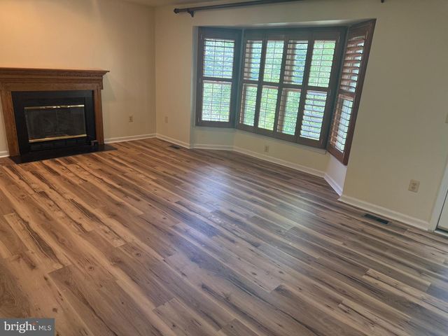 5404 LAKEVALE TER, Bowie, MD 20720