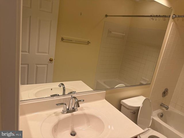 5404 LAKEVALE TER, Bowie, MD 20720