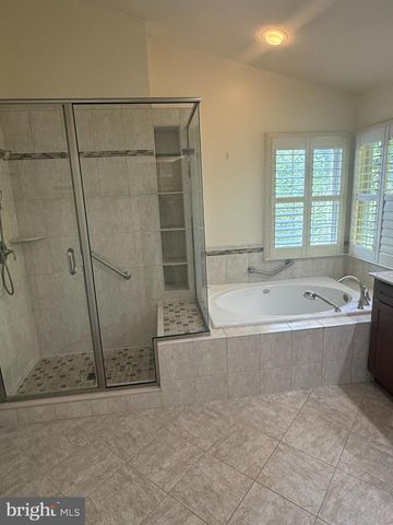 5404 LAKEVALE TER, Bowie, MD 20720