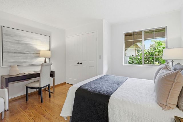 1131 Runnymead Drive, Los Altos, CA 94024