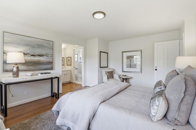 1131 Runnymead Drive, Los Altos, CA 94024