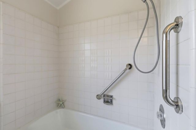 1131 Runnymead Drive, Los Altos, CA 94024