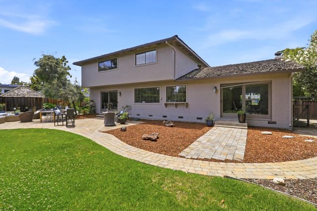 1131 Runnymead Drive, Los Altos, CA 94024