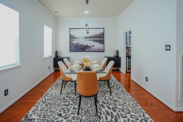 5625 Dolores Place Lane B, Houston, TX 77057