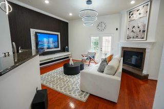 5625 Dolores Place Lane B, Houston, TX 77057