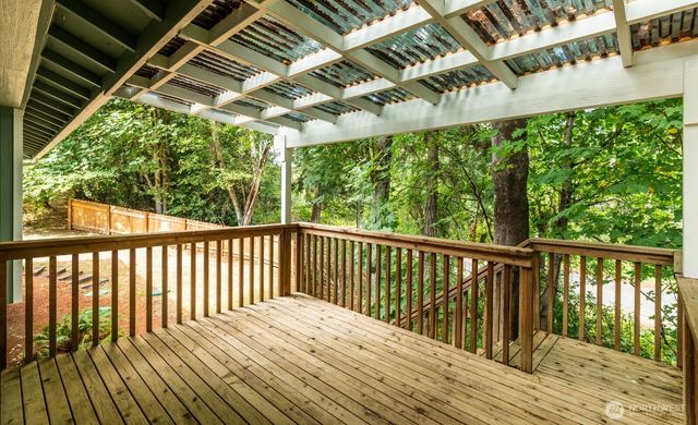 2343 Steamboat Loop E, Port Orchard, WA 98366