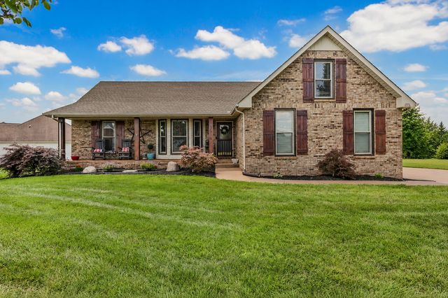3656 Fieldstone Dr, Clarksville, TN 37040