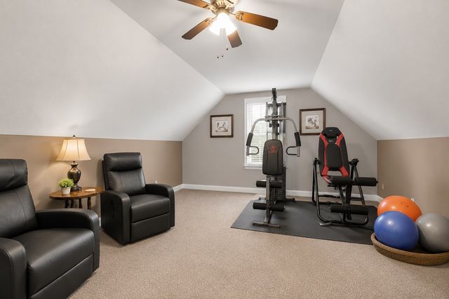 3656 Fieldstone Dr, Clarksville, TN 37040