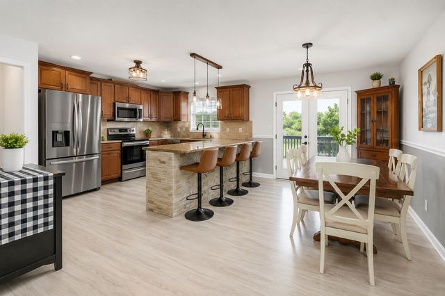 3656 Fieldstone Dr, Clarksville, TN 37040