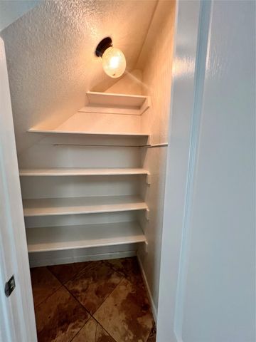 1511 Tonia LOOP, Round Rock, TX 78665