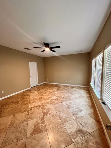 1511 Tonia LOOP, Round Rock, TX 78665