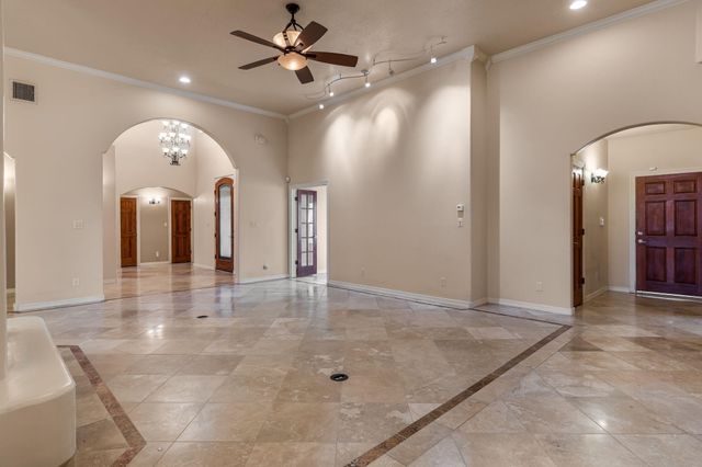 508 Laguna Seca Lane NW, Albuquerque, NM 87104
