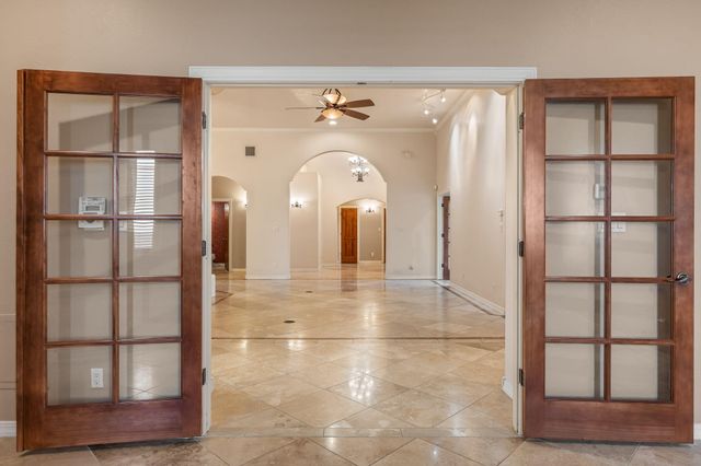 508 Laguna Seca Lane NW, Albuquerque, NM 87104