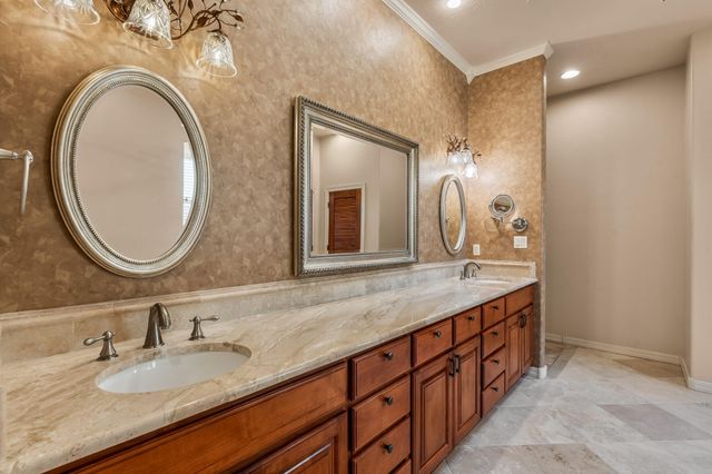 508 Laguna Seca Lane NW, Albuquerque, NM 87104