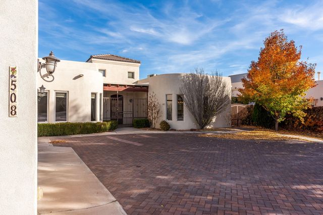 508 Laguna Seca Lane NW, Albuquerque, NM 87104