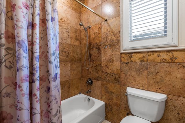 508 Laguna Seca Lane NW, Albuquerque, NM 87104