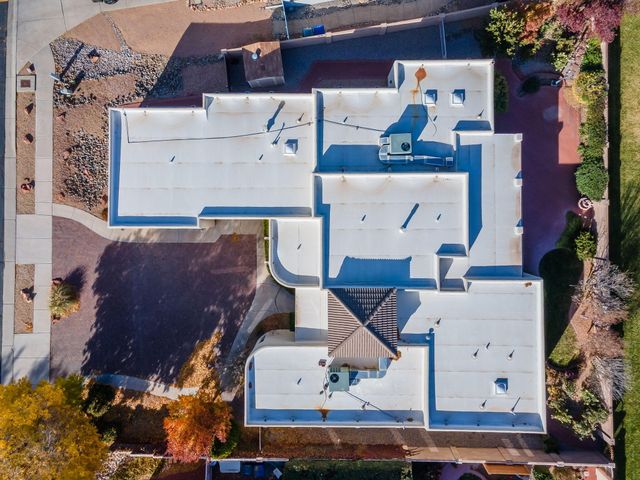 508 Laguna Seca Lane NW, Albuquerque, NM 87104
