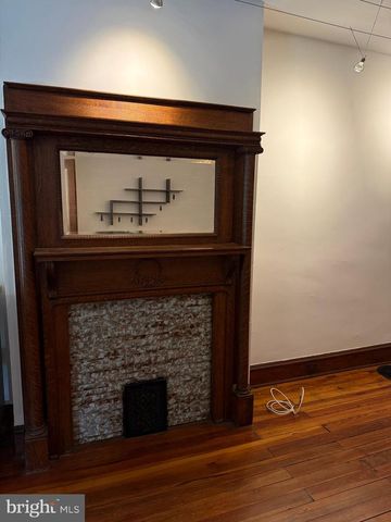 1018 WAWASET ST, Wilmington, DE 19806