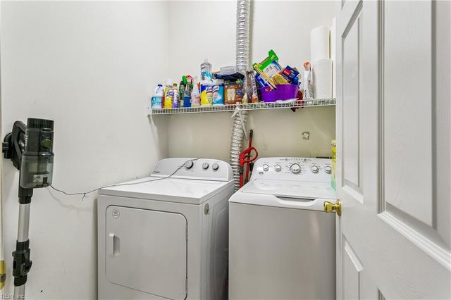 828 Sheffield ST, Hampton, VA 23666