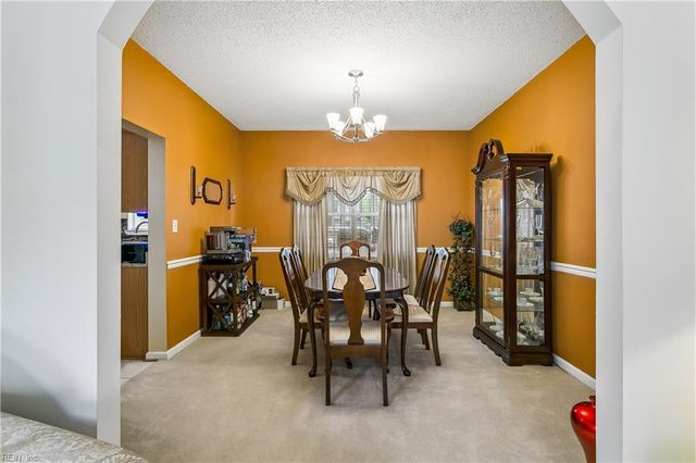 828 Sheffield ST, Hampton, VA 23666