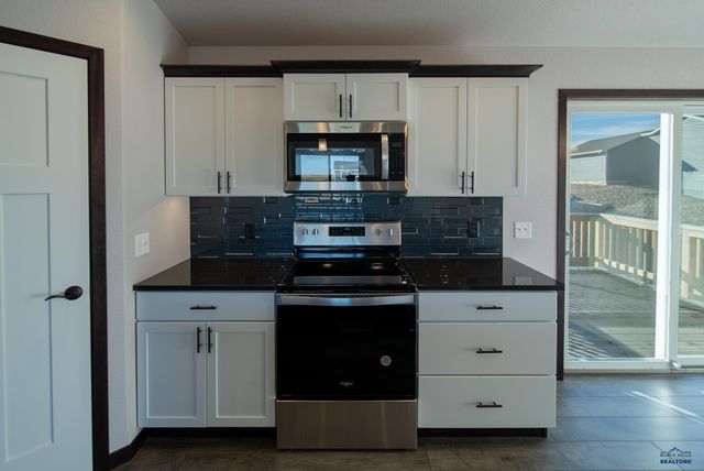 193 DORCHESTER AVE, Box Elder, SD 57719