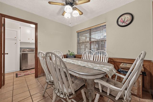 2016 Meadow Lane, Richmond, TX 77469