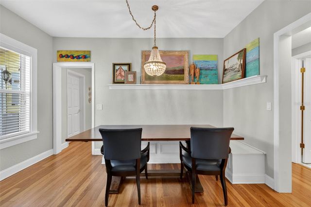 428 HILLCREST COURT, Mount Dora, FL 32757