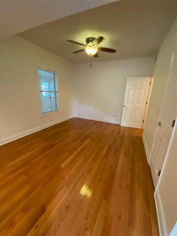 428 HILLCREST COURT, Mount Dora, FL 32757