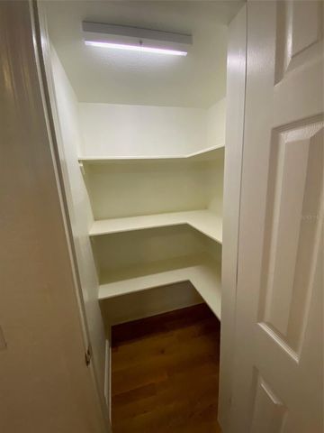 428 HILLCREST COURT, Mount Dora, FL 32757